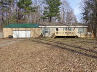 222 E 4th Street, Breedsville Vllg, MI 49056