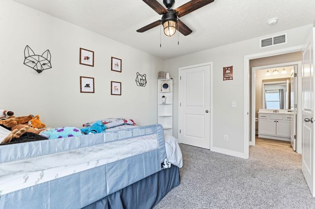 7780 207th Street W, Lakeville, MN 55044