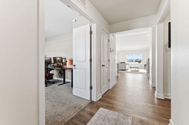 7780 207th Street W, Lakeville, MN 55044