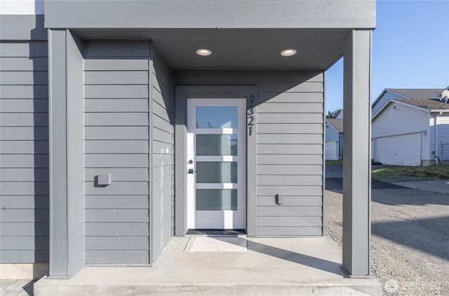 9321 Marcus Avenue S, Seattle, WA 98118