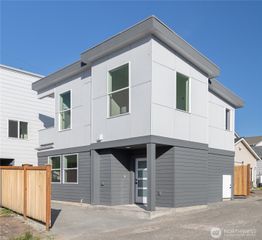 9321 Marcus Avenue S, Seattle, WA 98118