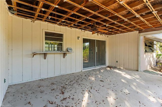 1812 Ibis LN, Sanibel, FL 33957