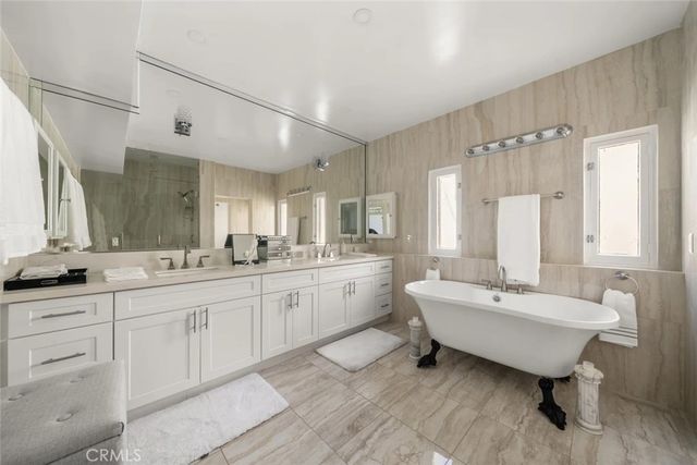 31877 Circle Drive, Laguna Beach, CA 92651