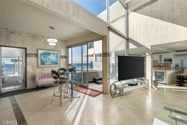 31877 Circle Drive, Laguna Beach, CA 92651