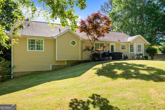 153 Creek Side Drive, Mcdonough, GA 30252