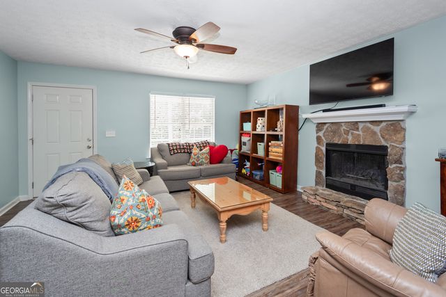 153 Creek Side Drive, Mcdonough, GA 30252