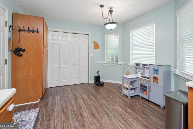 153 Creek Side Drive, Mcdonough, GA 30252