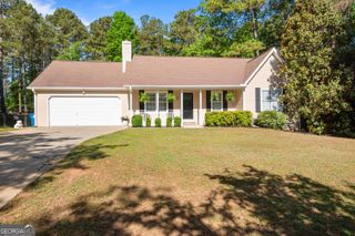 153 Creek Side Drive, Mcdonough, GA 30252