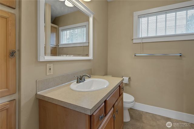 1662 S 47th Street, Tacoma, WA 98408