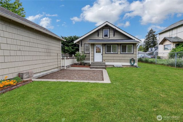 1662 S 47th Street, Tacoma, WA 98408