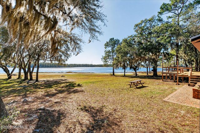 228 SE 66TH Street, Starke, FL 32091