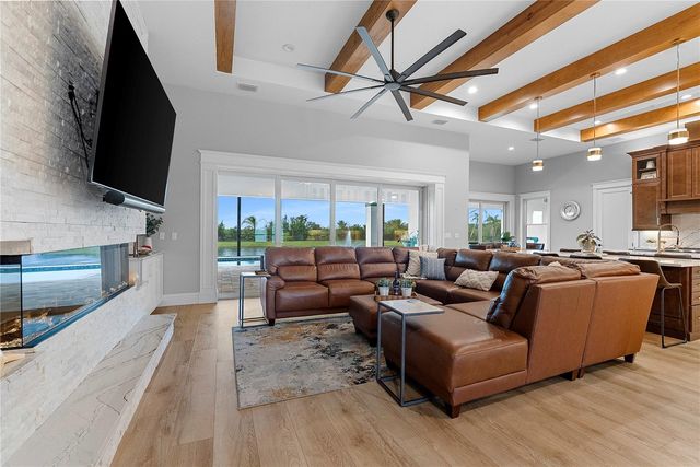 2240 CANAL STREET, Oviedo, FL 32765