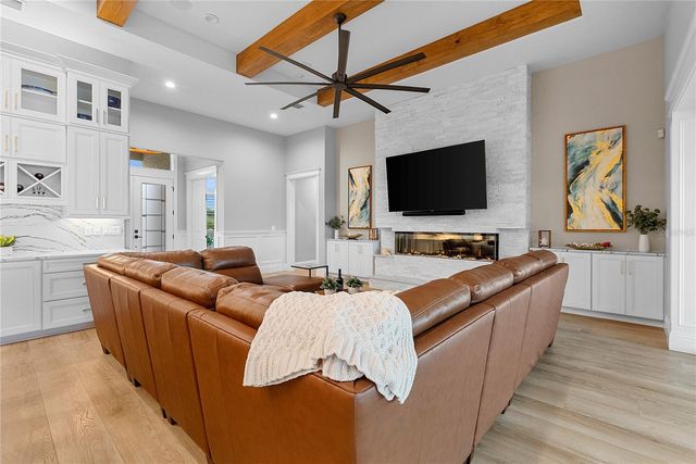 2240 CANAL STREET, Oviedo, FL 32765