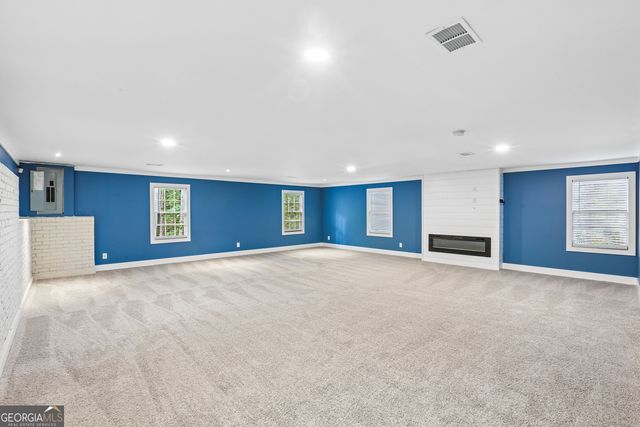 82 Park Lane, Dallas, GA 30157