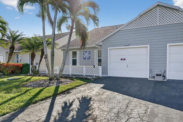 2540 SE Tropical East Circle E, Port St. Lucie, Port St Lucie, FL 34952