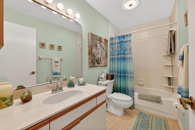 2540 SE Tropical East Circle E, Port St. Lucie, Port St Lucie, FL 34952