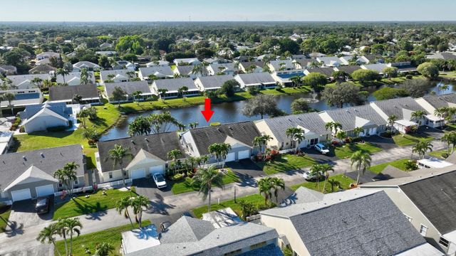 2540 SE Tropical East Circle E, Port St. Lucie, Port St Lucie, FL 34952