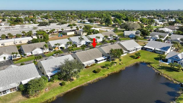 2540 SE Tropical East Circle E, Port St. Lucie, Port St Lucie, FL 34952
