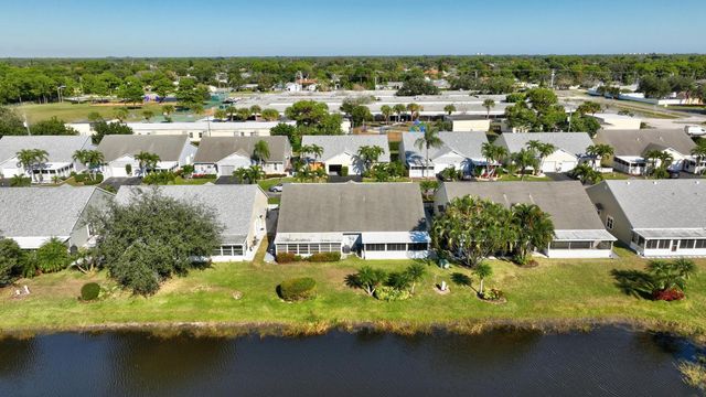 2540 SE Tropical East Circle E, Port St. Lucie, Port St Lucie, FL 34952