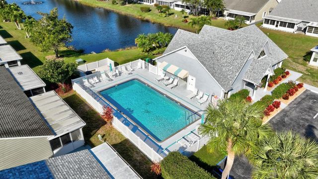 2540 SE Tropical East Circle E, Port St. Lucie, Port St Lucie, FL 34952