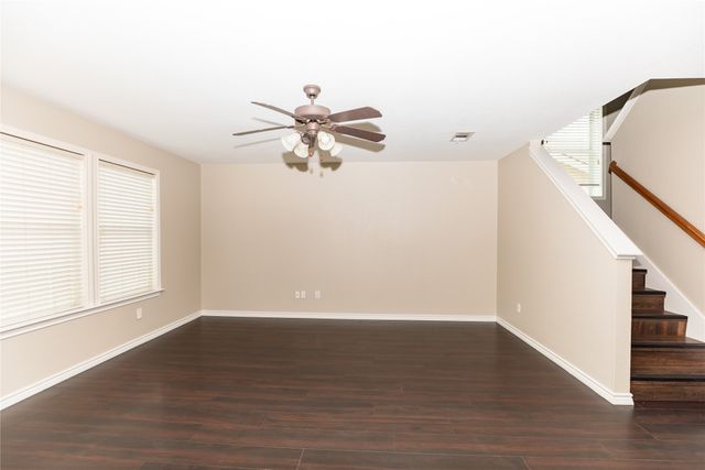 8836 Wayne Street, Cross Roads, TX 76227