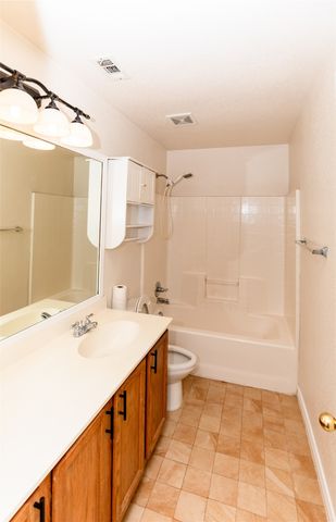 8836 Wayne Street, Cross Roads, TX 76227