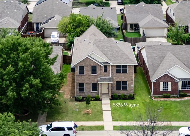 8836 Wayne Street, Cross Roads, TX 76227