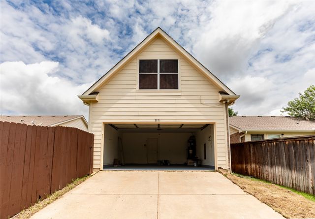 8836 Wayne Street, Cross Roads, TX 76227