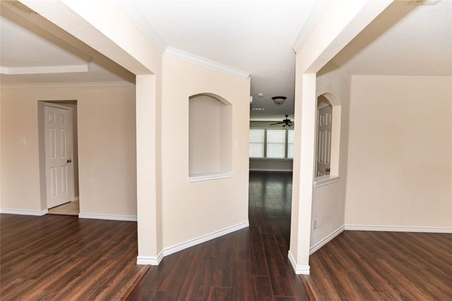 8836 Wayne Street, Cross Roads, TX 76227