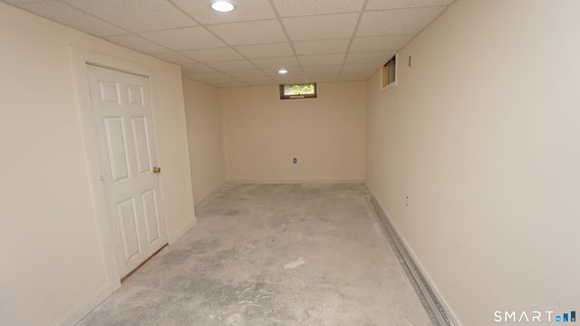 39 Grove Street, Wallingford, CT 06492