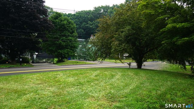 39 Grove Street, Wallingford, CT 06492