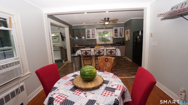 39 Grove Street, Wallingford, CT 06492