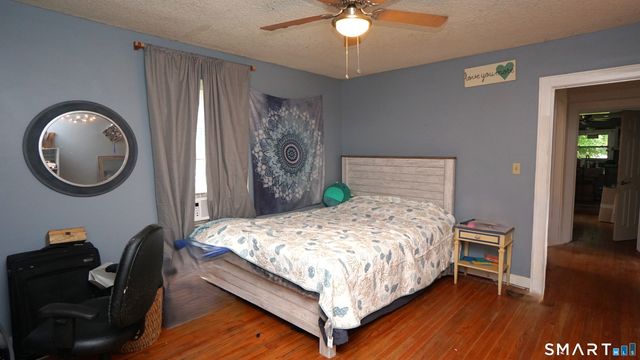 39 Grove Street, Wallingford, CT 06492