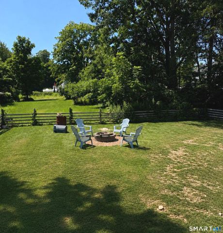 39 Grove Street, Wallingford, CT 06492