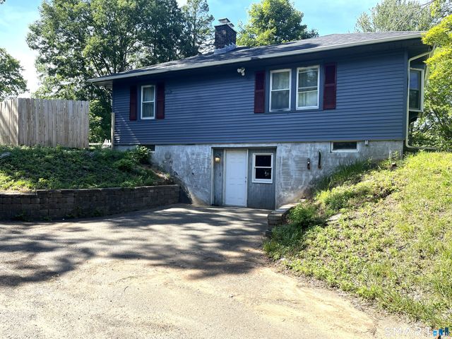39 Grove Street, Wallingford, CT 06492