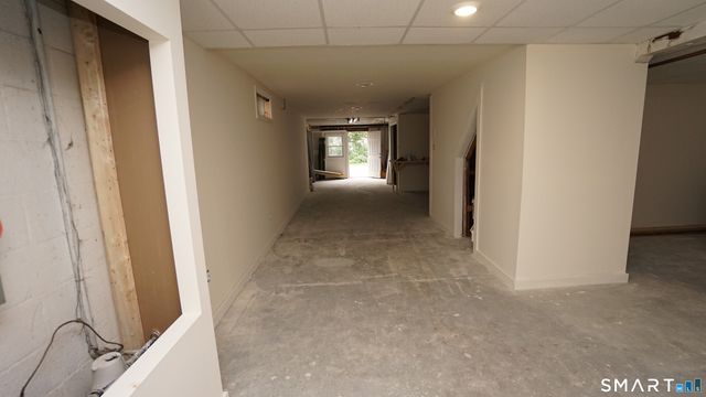 39 Grove Street, Wallingford, CT 06492