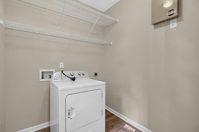 1520 Riverglen Drive, Loganville, GA 30052