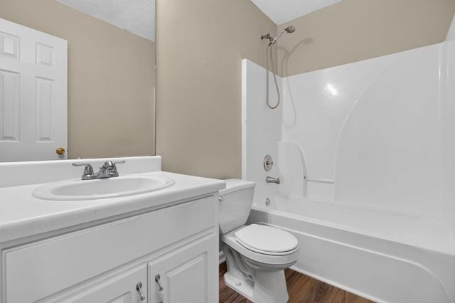 1520 Riverglen Drive, Loganville, GA 30052