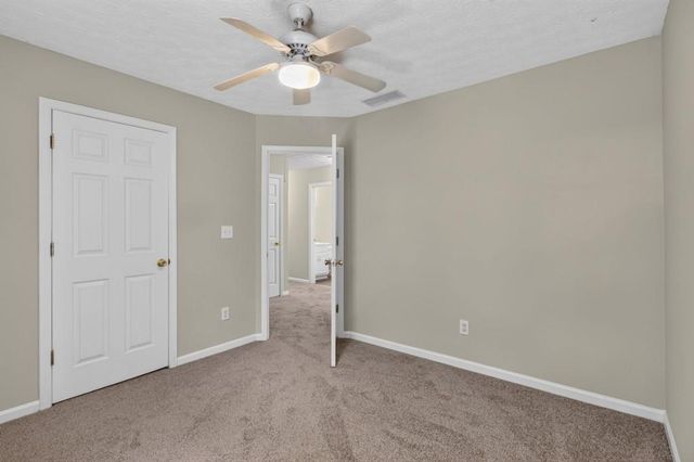 1520 Riverglen Drive, Loganville, GA 30052