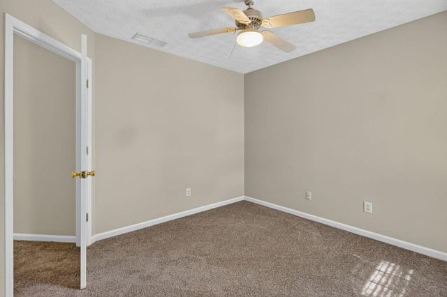 1520 Riverglen Drive, Loganville, GA 30052