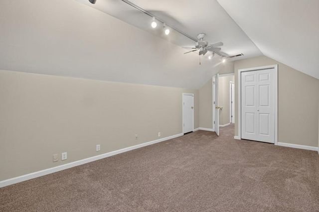 1520 Riverglen Drive, Loganville, GA 30052