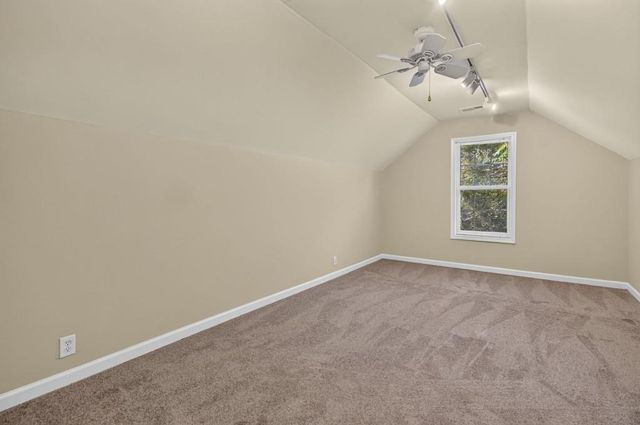 1520 Riverglen Drive, Loganville, GA 30052