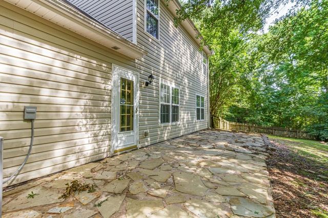 1520 Riverglen Drive, Loganville, GA 30052