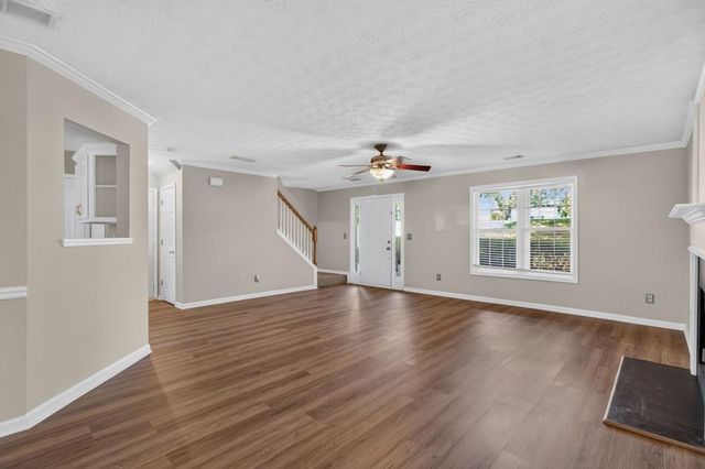 1520 Riverglen Drive, Loganville, GA 30052