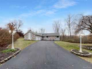 4960 Paula Avenue, Village Of Clarkston, MI 48346