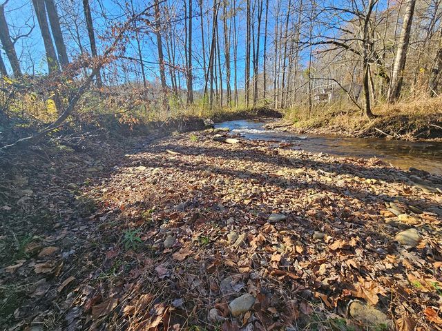 Lot 18 W Mountain Meadows Drive W, Shooting Creek, NC 28904