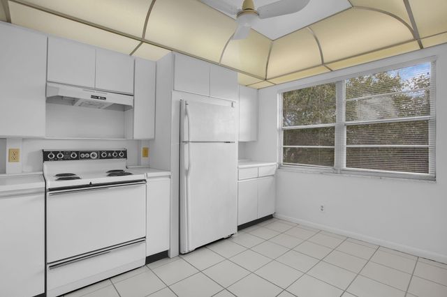 4402 Martinique Court M4, Coconut Creek, FL 33066