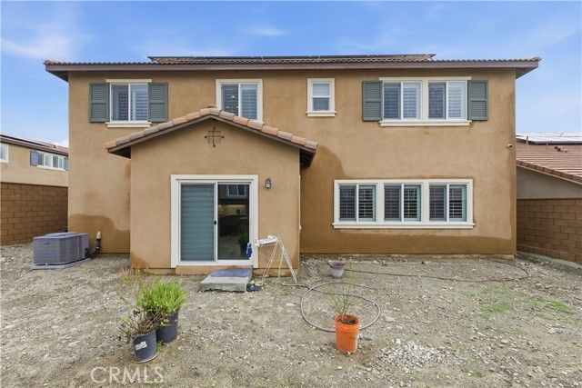 5242 Hayes Court, Fontana, CA 92336