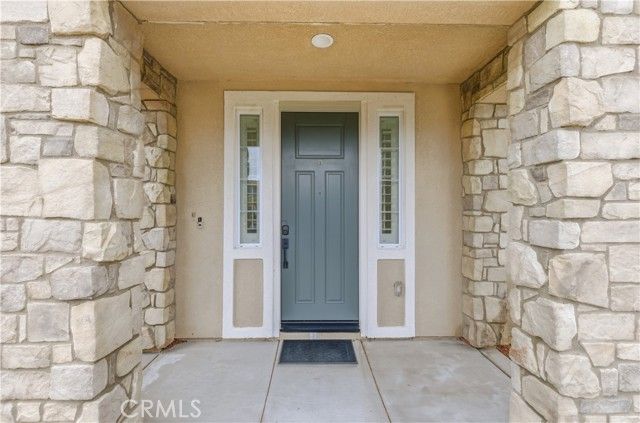 5242 Hayes Court, Fontana, CA 92336