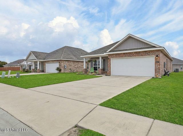1052 Whimbrel Court, Ocean Springs, MS 39564